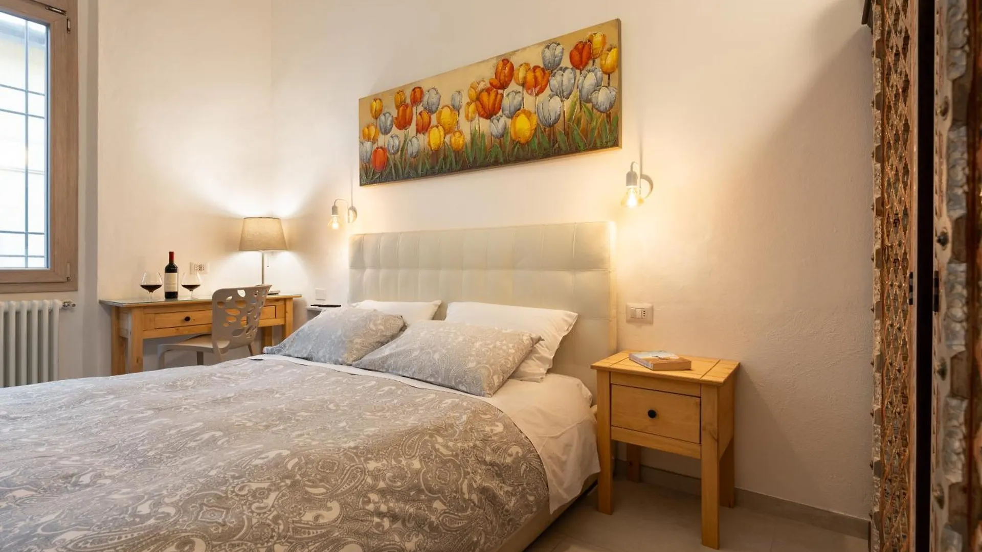 Apartment 20 Florence