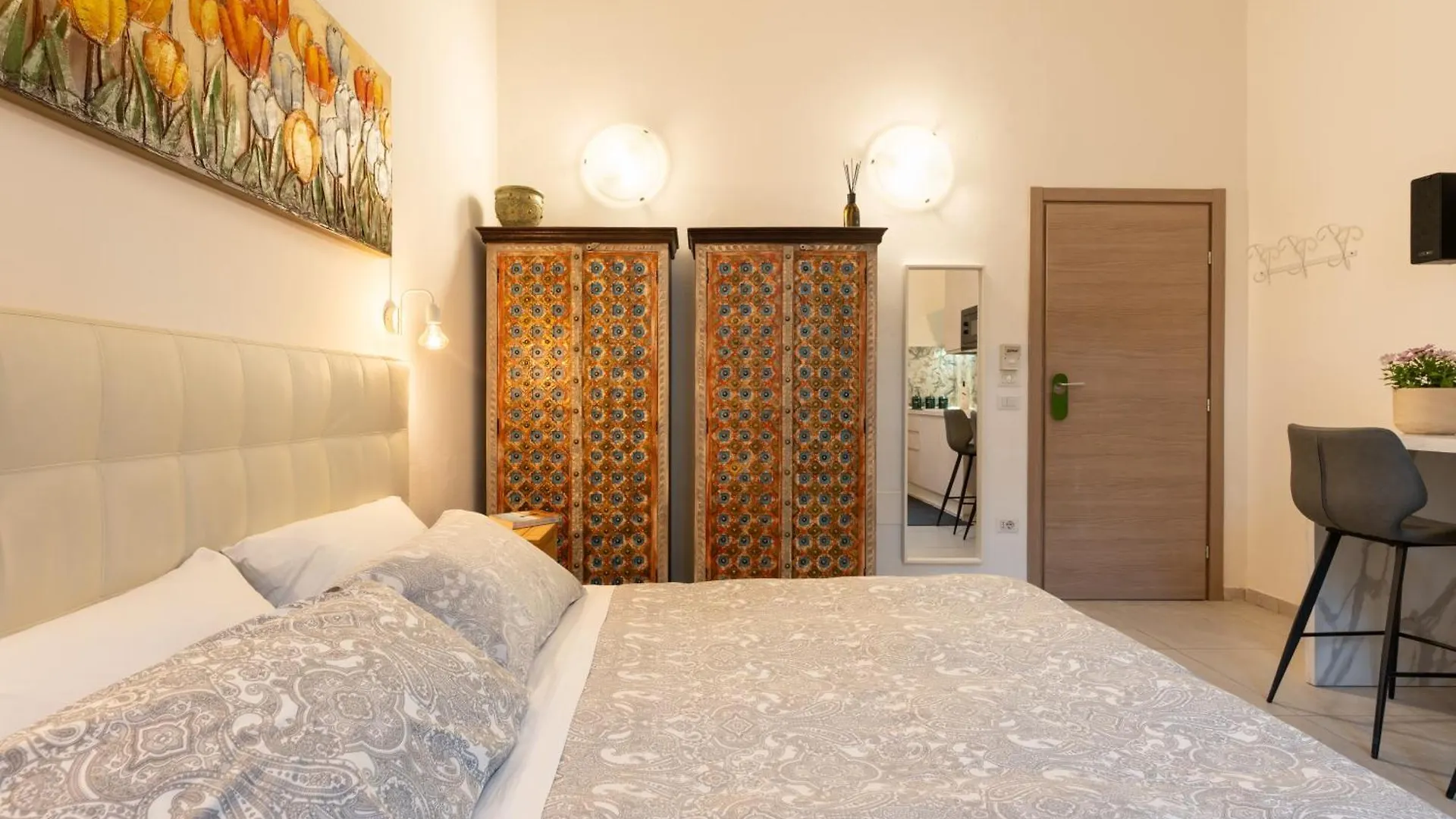 Apartment 20 Florence