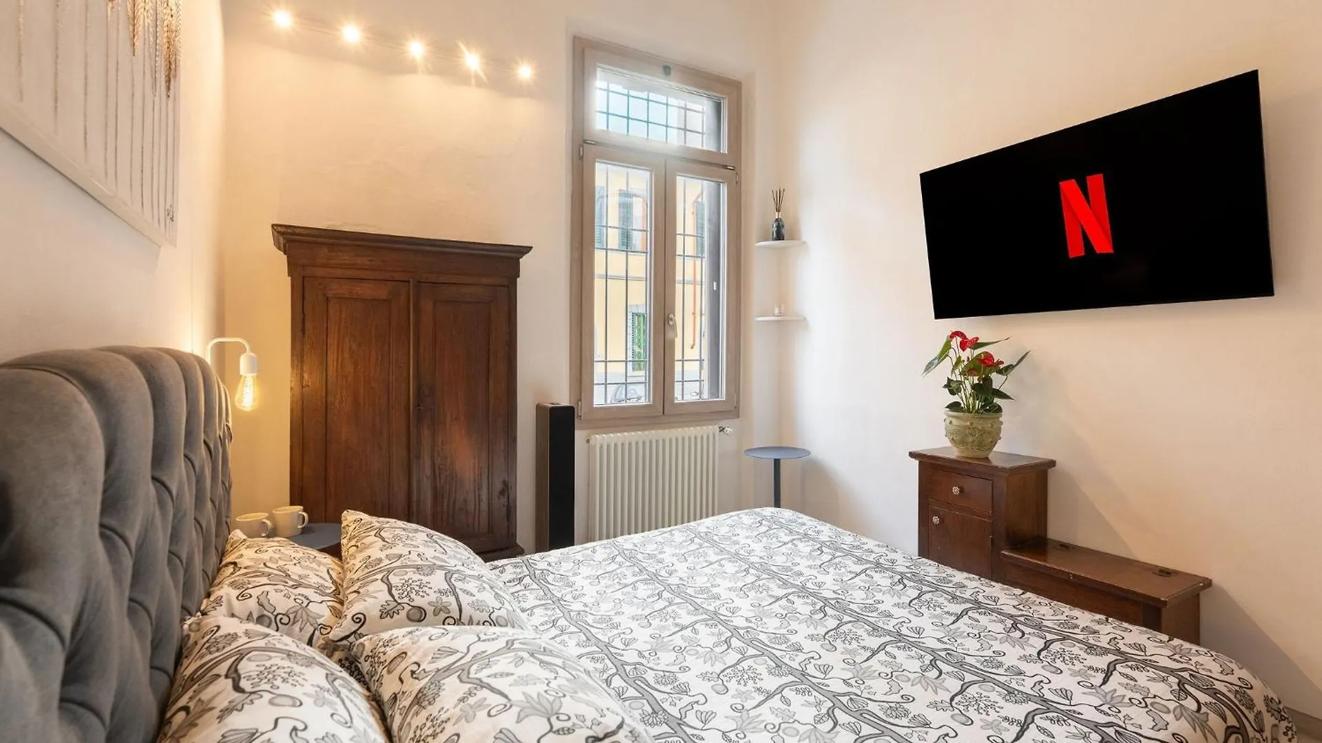 Apartment 20 Florence