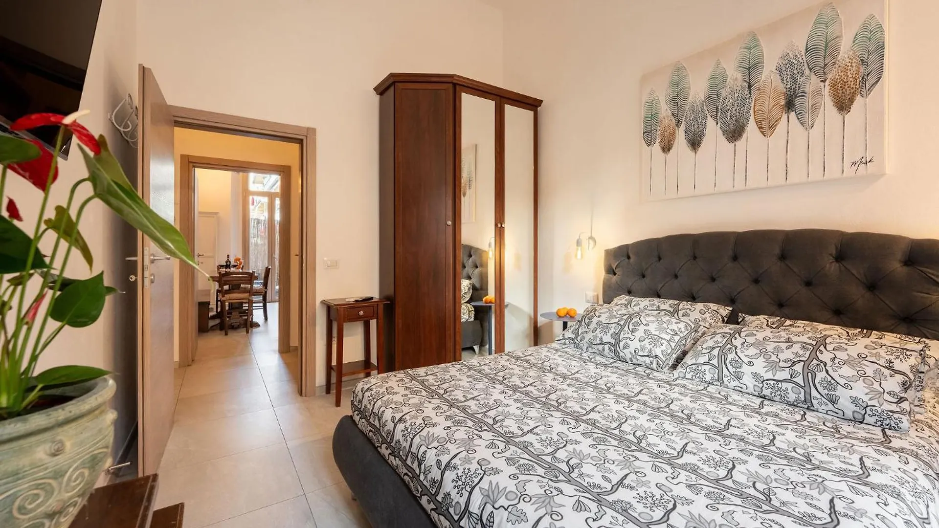 Apartment 20 Florence